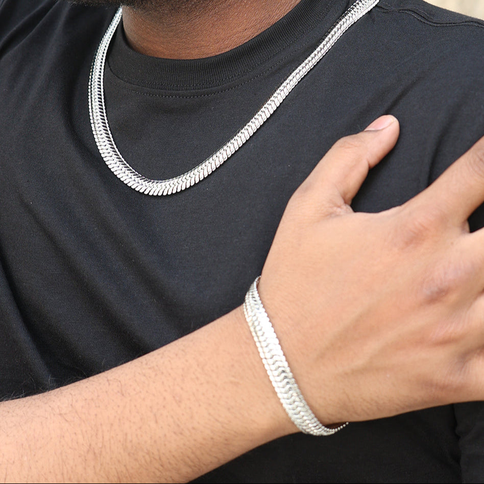 Flat Cuban Bracelet (18K White Gold Rhodium Plating) - 9 MM
