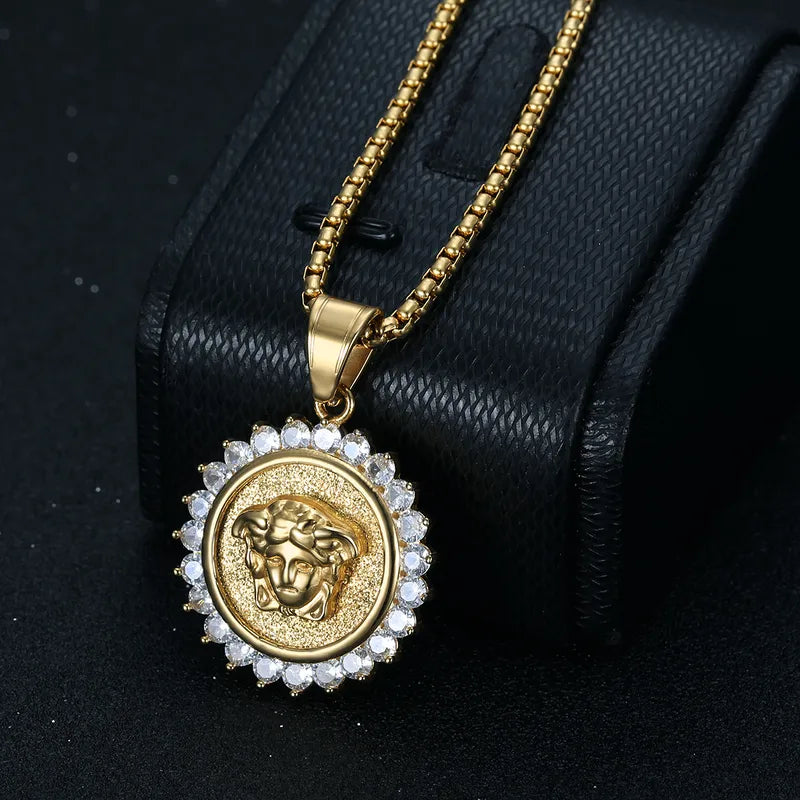Titanium Medusa (Pendant + Chain) - 18k Gold Plated