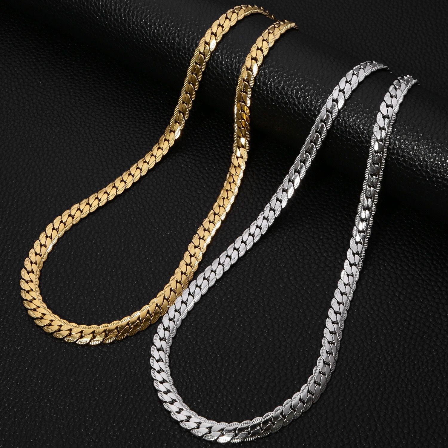Herringbone (Gold) Chain