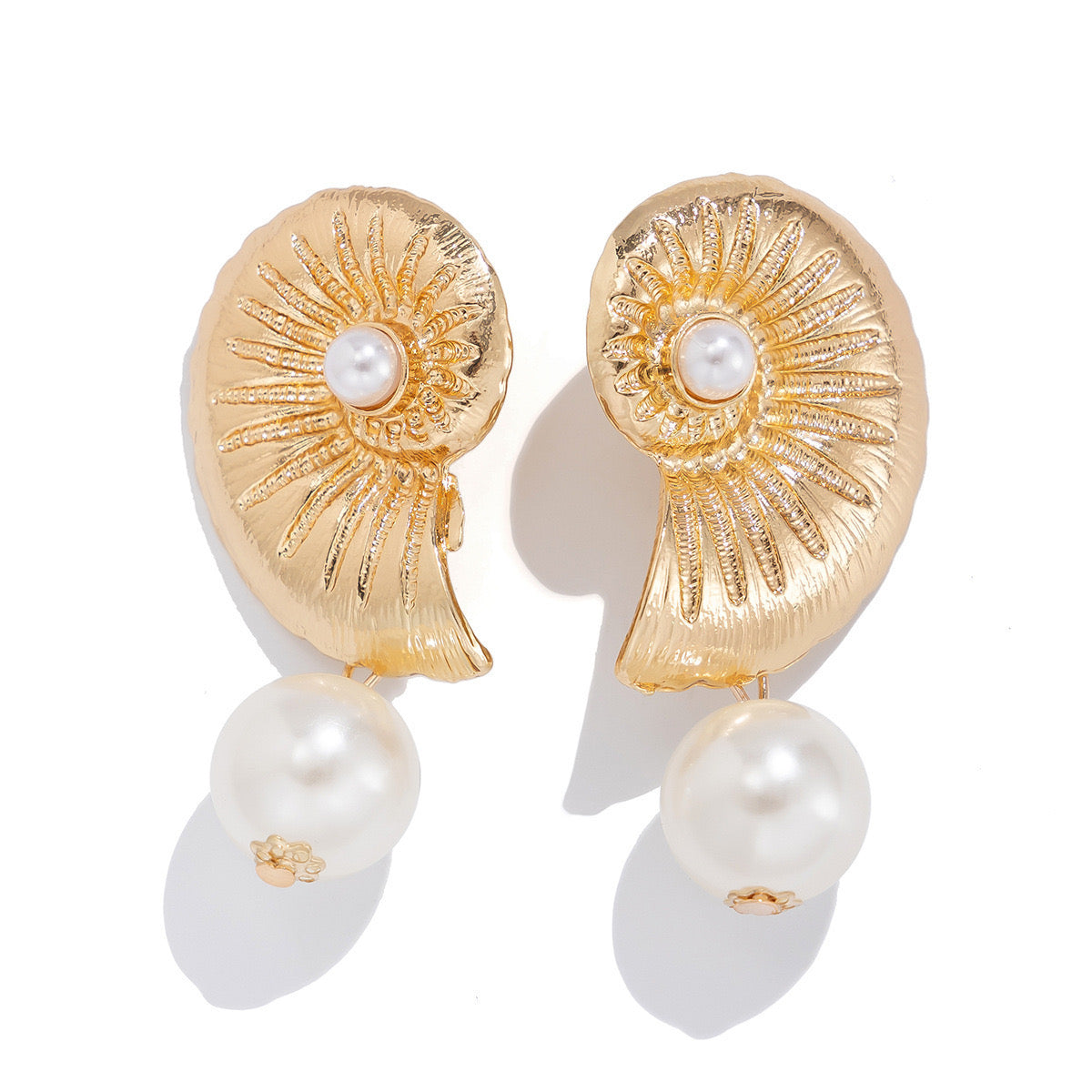 Snail Shell Earrings (18K Gold Plating)