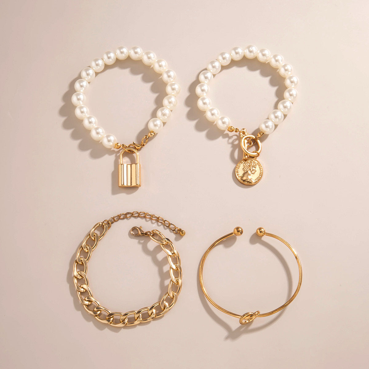 Chic Bracelet - Set of 4