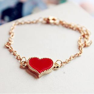 Sleek Soul Heart Bracelet