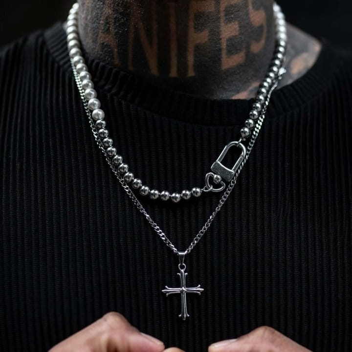 BIVALE NECKLACE (SILVER)