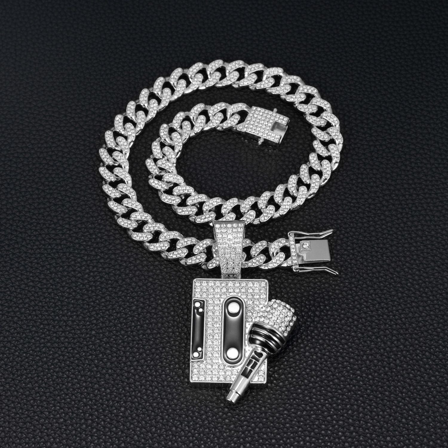 Melody Mic (Pendant + Chain)
