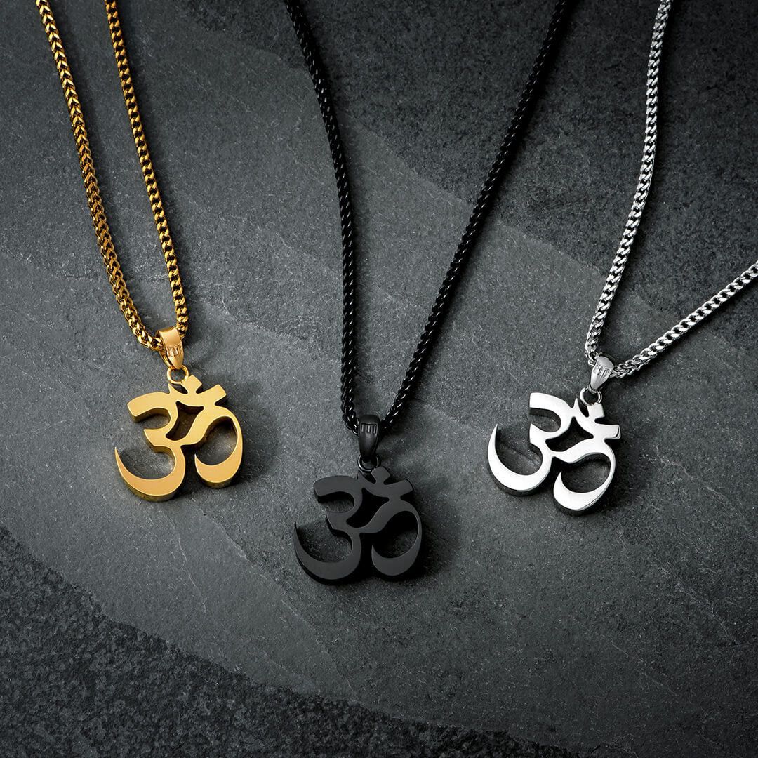Divine Om (Pendant + Chain)