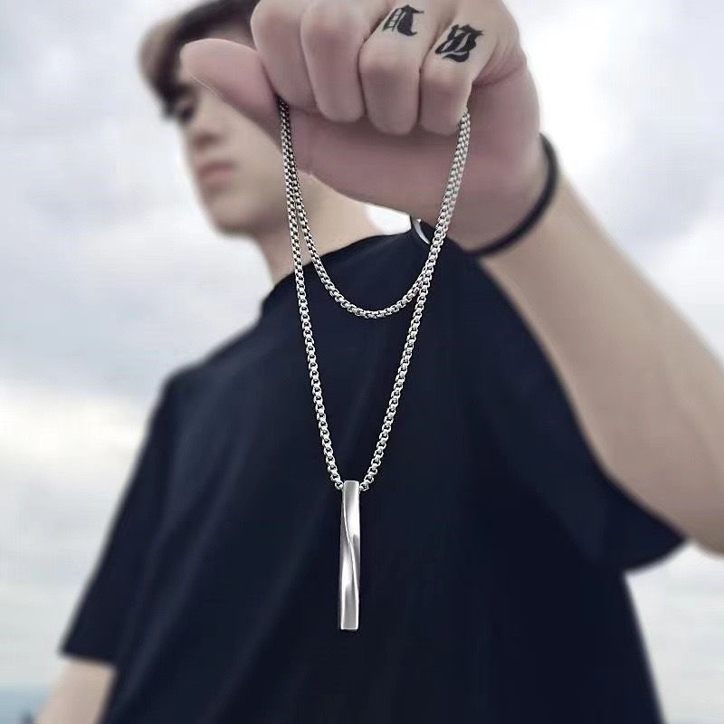 Twist Of Faith ( Pendant + Chain )