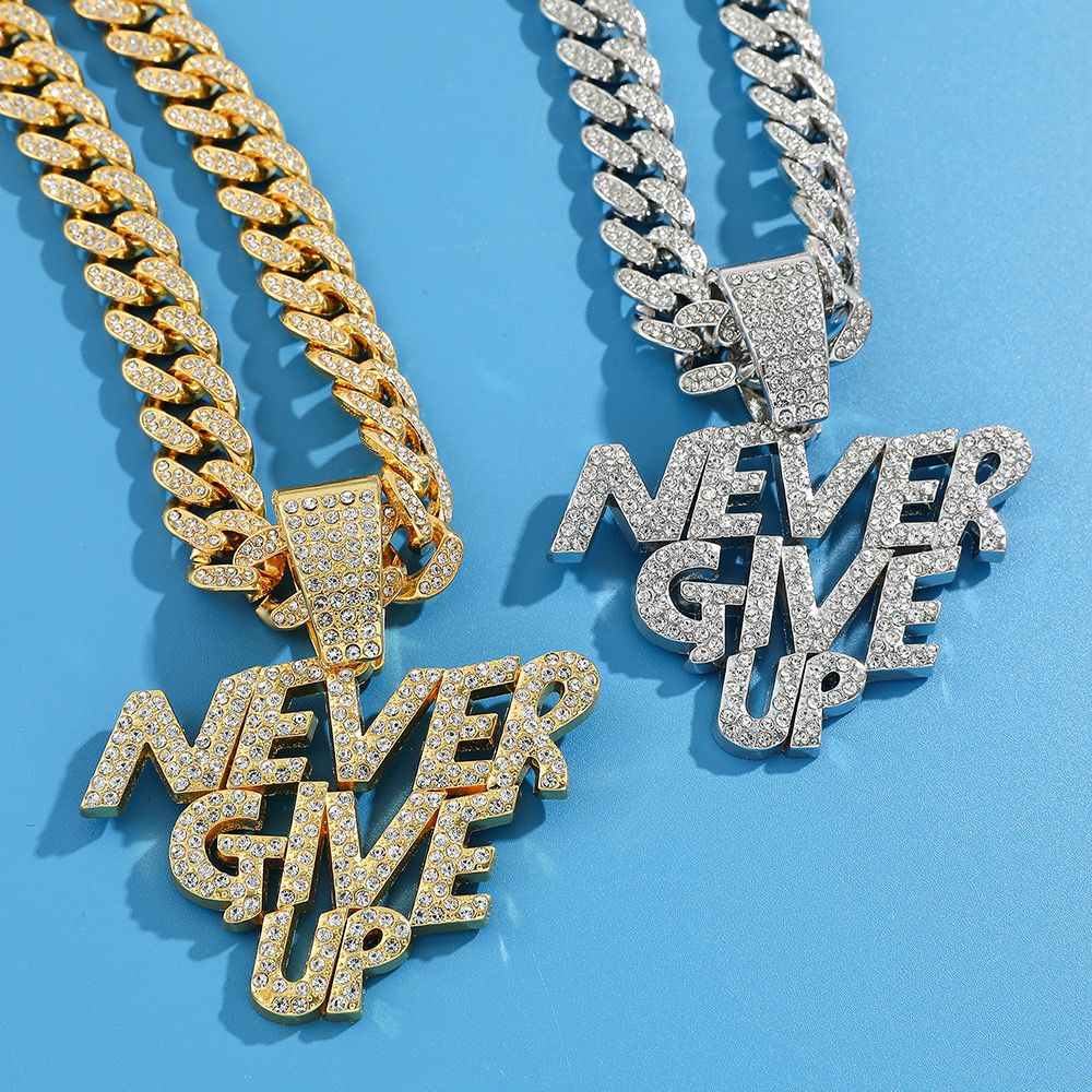Never Give Up (Pendant + Chain)