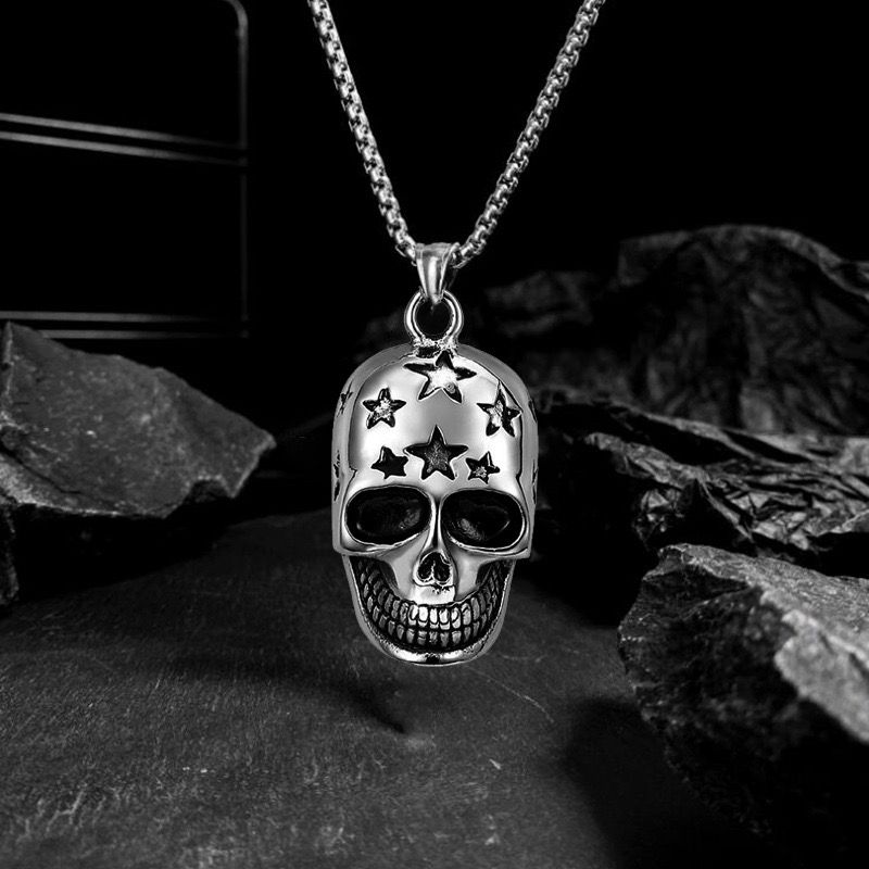 Star Skull Head (Pendant + Chain)