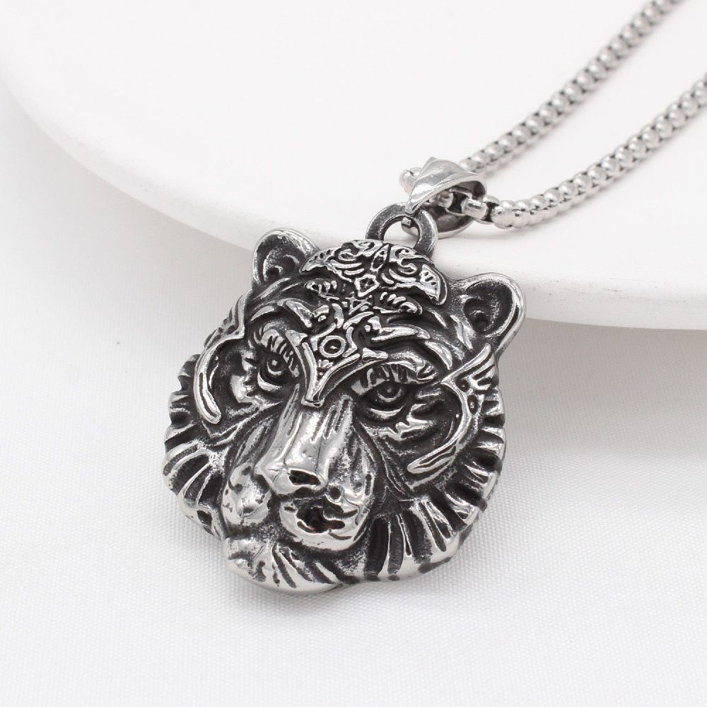Royal Beast (Pendant + Chain)