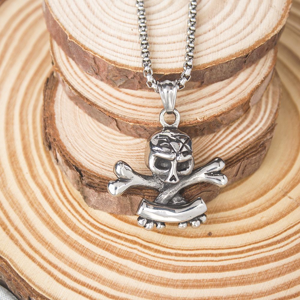 CrossBone Skull (Pendant + Chain)