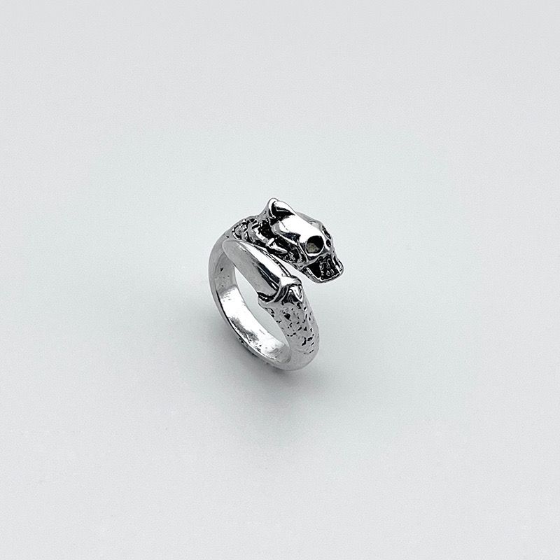 Venom Skull Ring