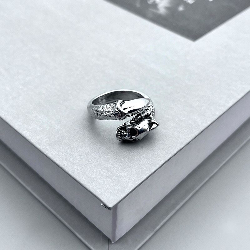 Venom Skull Ring