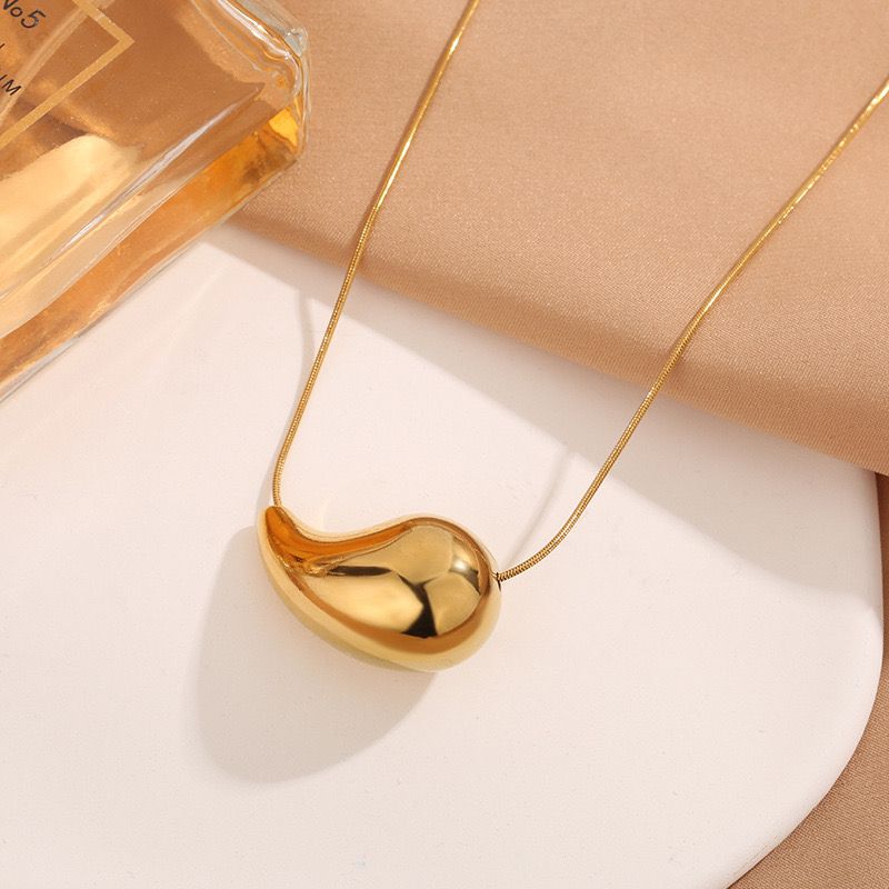 Chic Pendant Necklace
