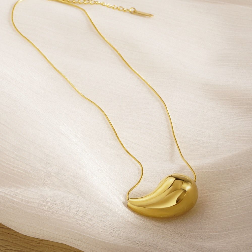 Chic Pendant Necklace