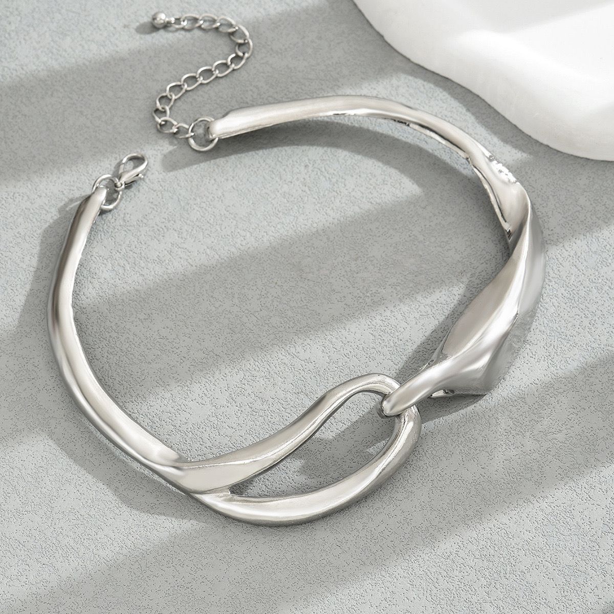 Royal Inspired Elegant Choker