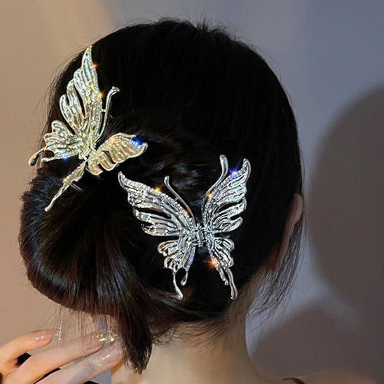 BUTTERFLY HAIR CLIP - Set Of 4