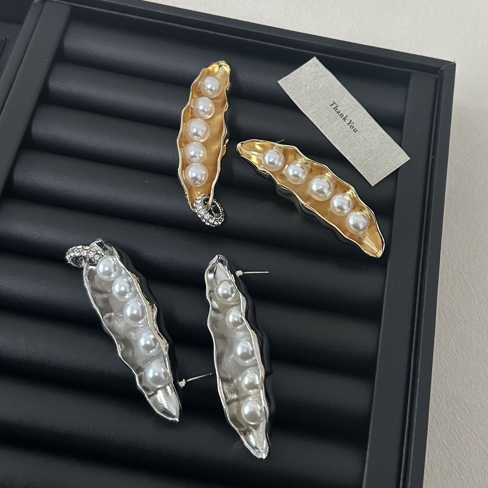 Peas Exclusive Earrings