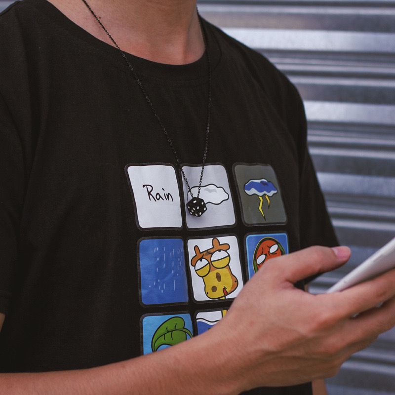 DICE (PENDANT + NECKLACE)