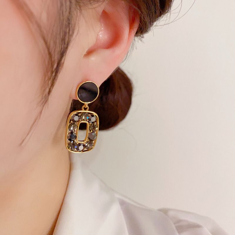 Black and Gold Spark Earrings