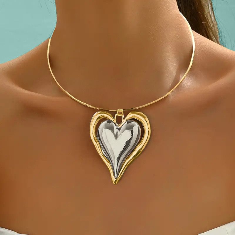DUAL HEART Choker Necklace