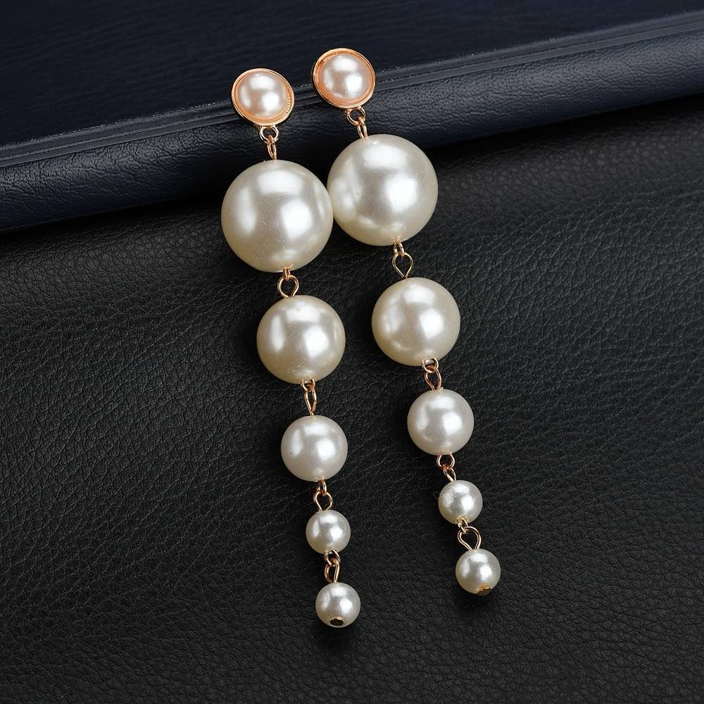 PEARL Drop EARRING