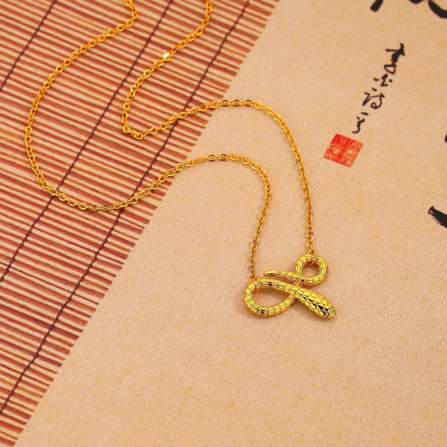 Twist & Coil Pendant