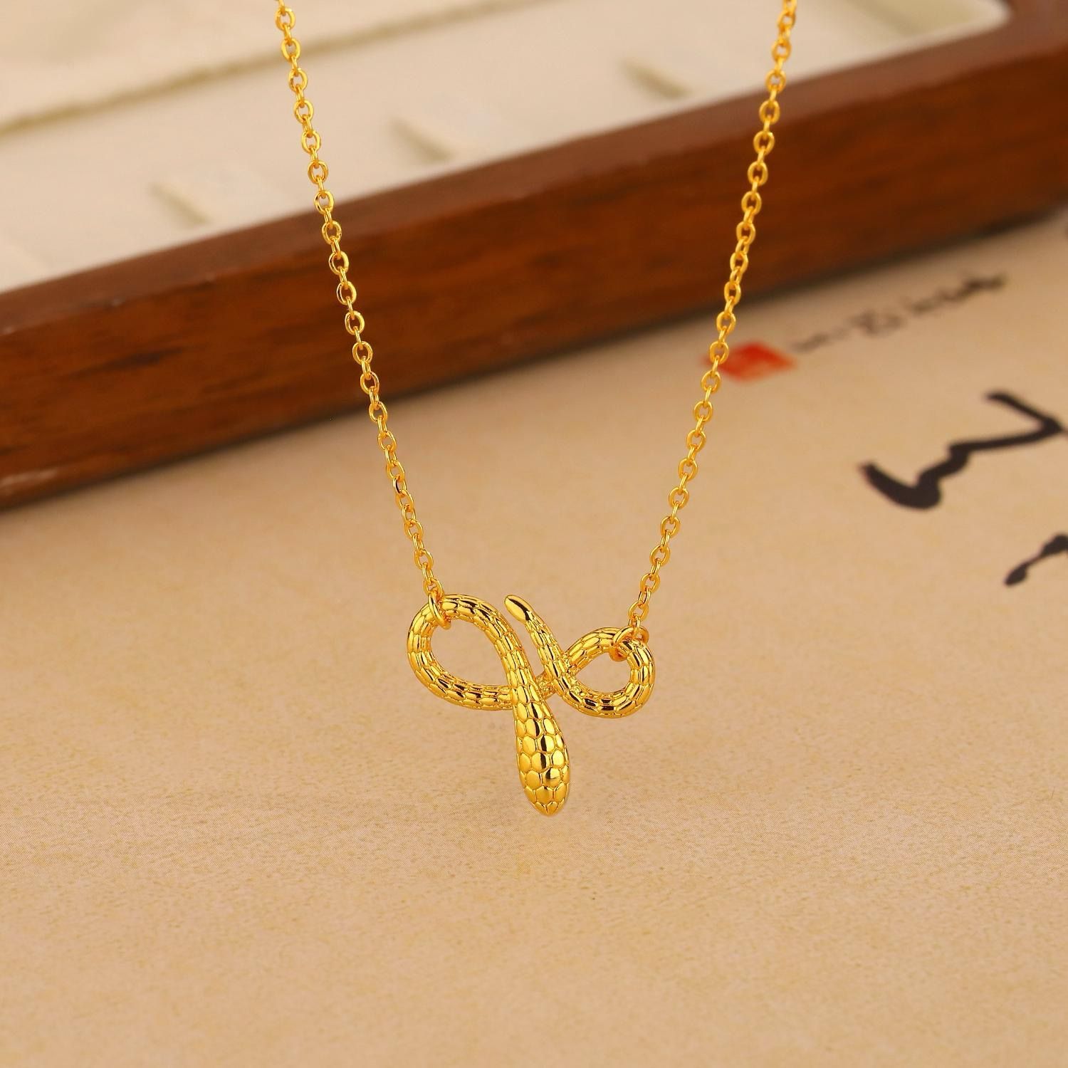 Twist & Coil Pendant