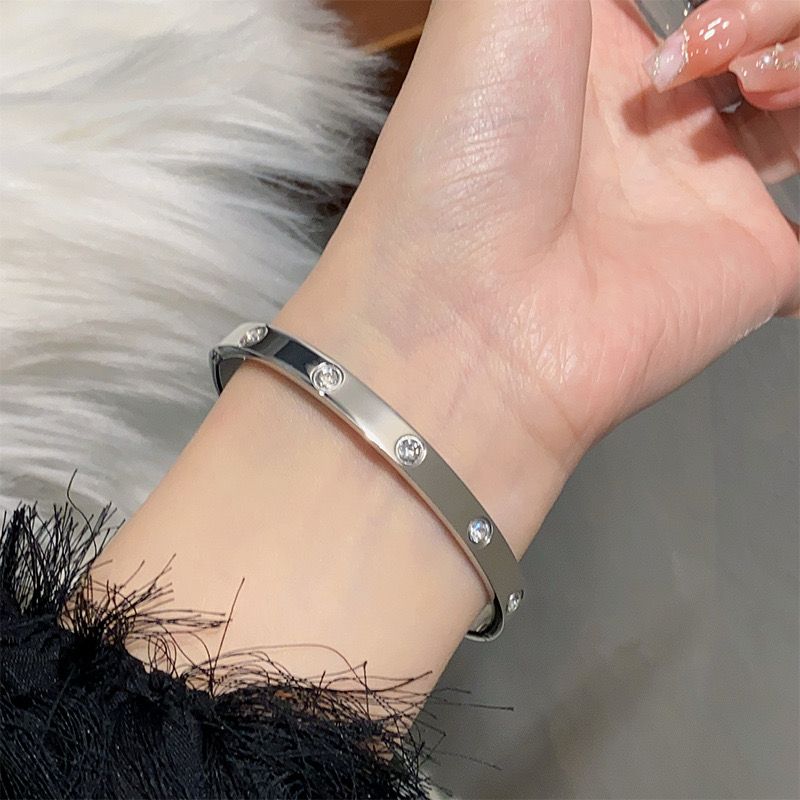 Luxe Diamond Band Bracelet
