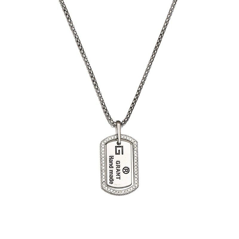 GRANT (PENDANT + CHAIN)