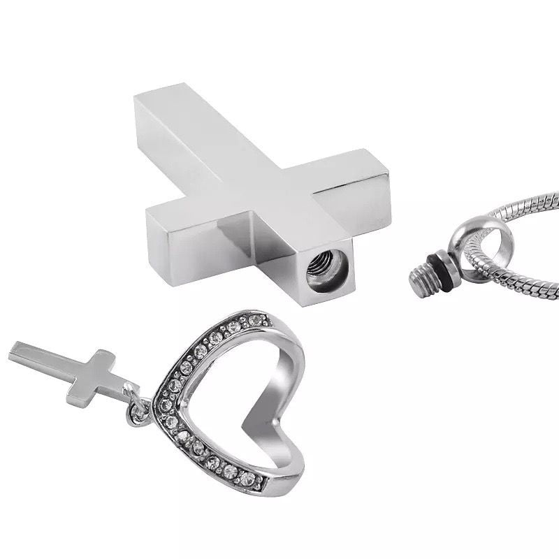 Cross (Pendant + Chain)