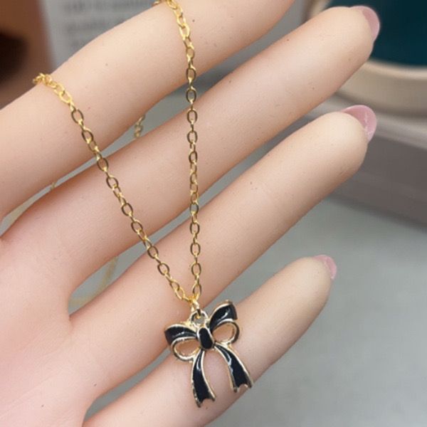 Fivefold Glow Pendant - Set of 5