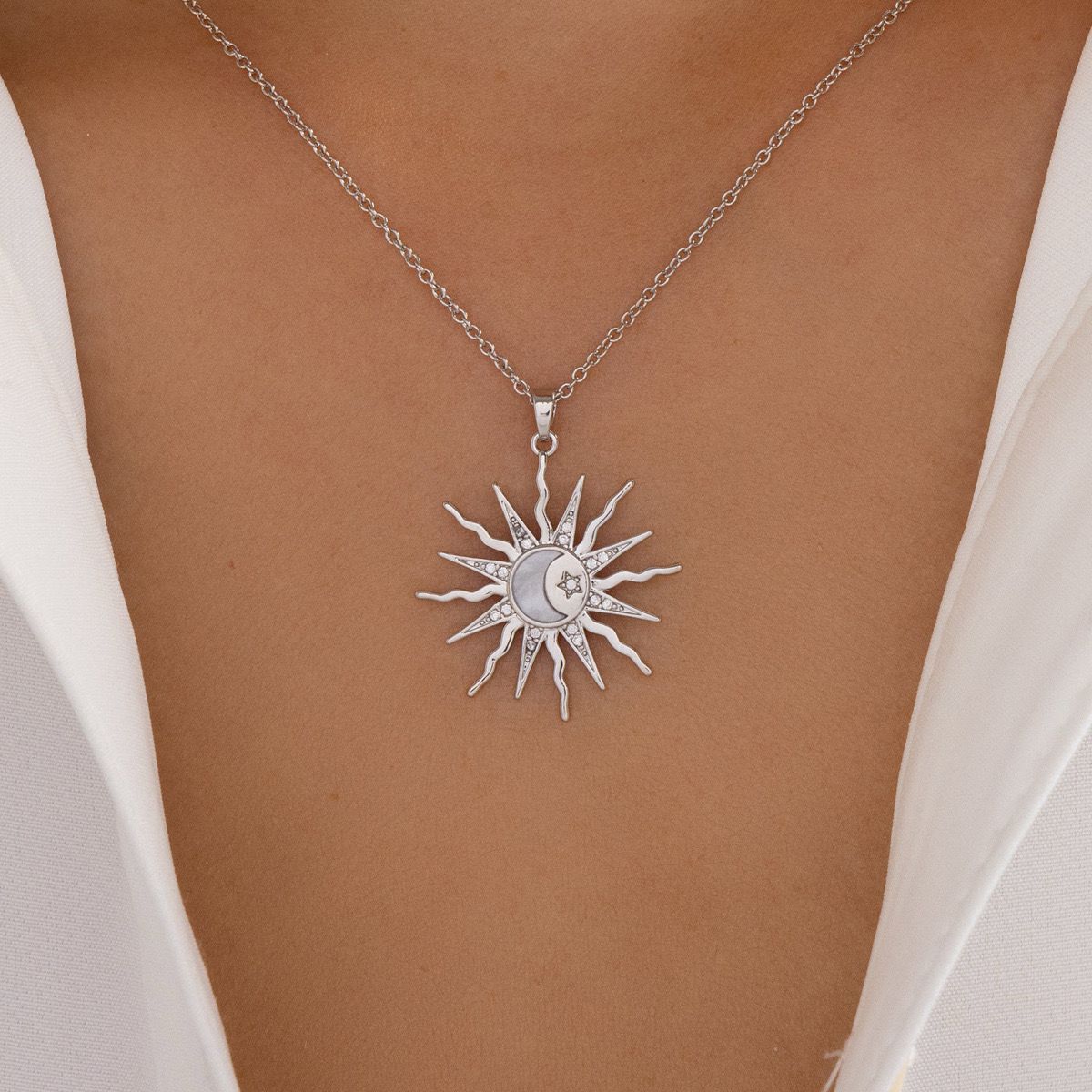 Solar Glow Pendant