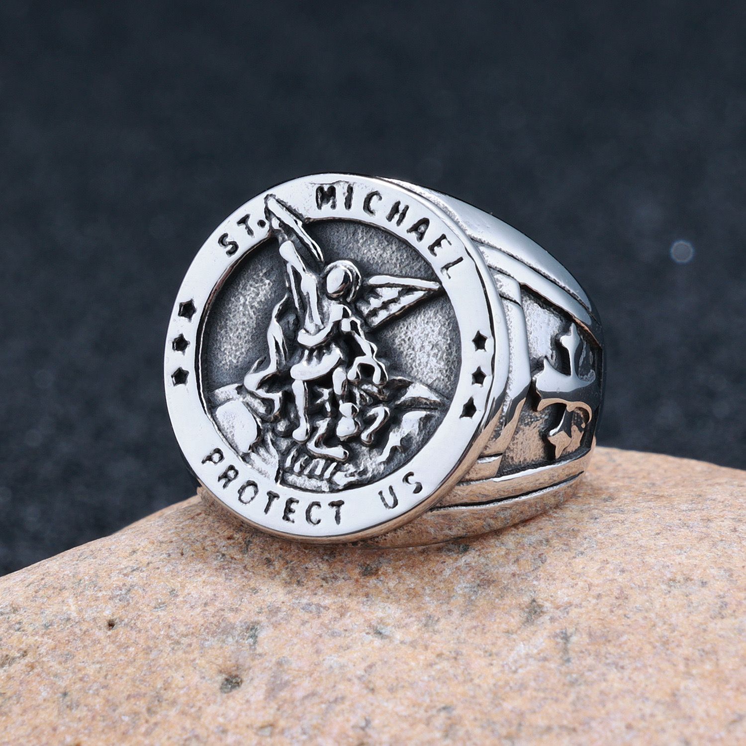 Protect Us Ring (silver) - 18K Gold Plating