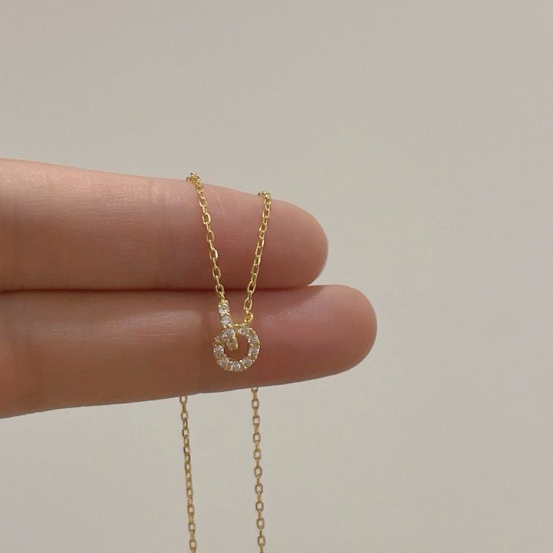 Mini Muse Pendant (925 Silver)