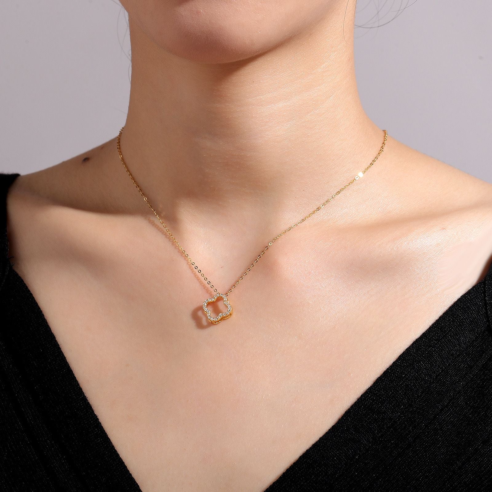 Lucky Bloom Clover Pendant