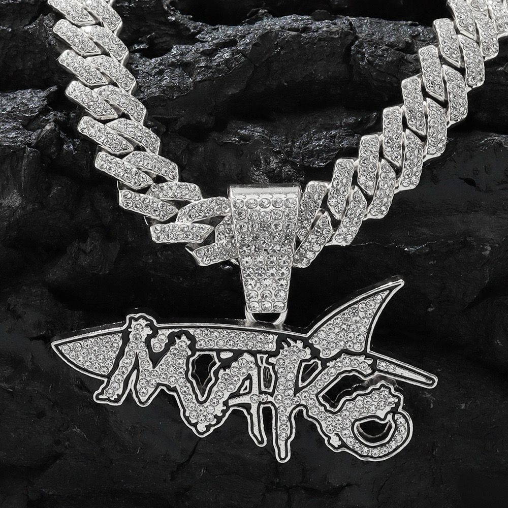 Mako Iced (Pendant + Chain)