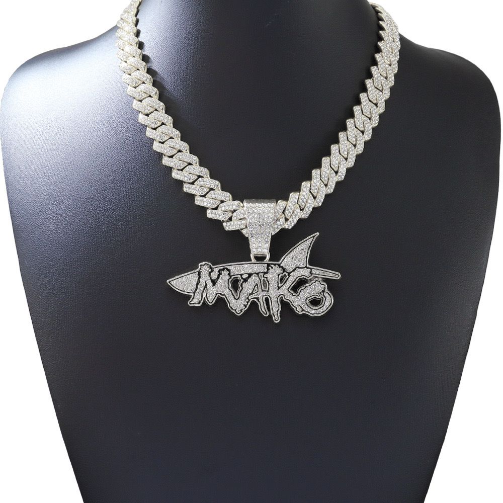 Mako Iced (Pendant + Chain)