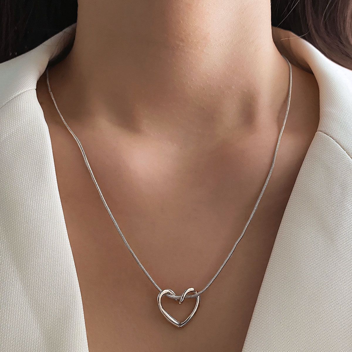 SleekLove Charm Pendant