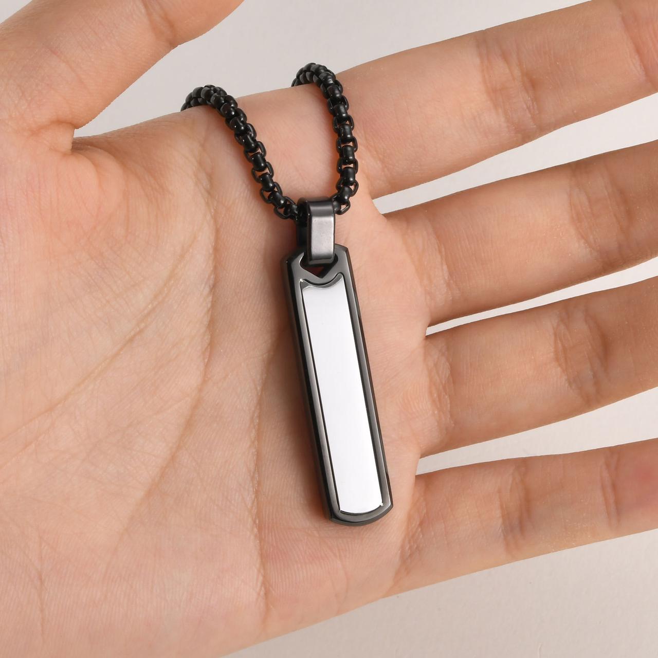 Urban Minimal (Pendant + Chain)