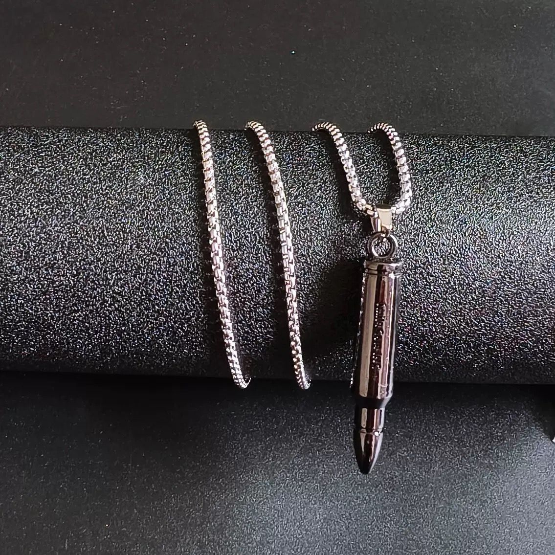 Small Bullet ( Pendant + chain)