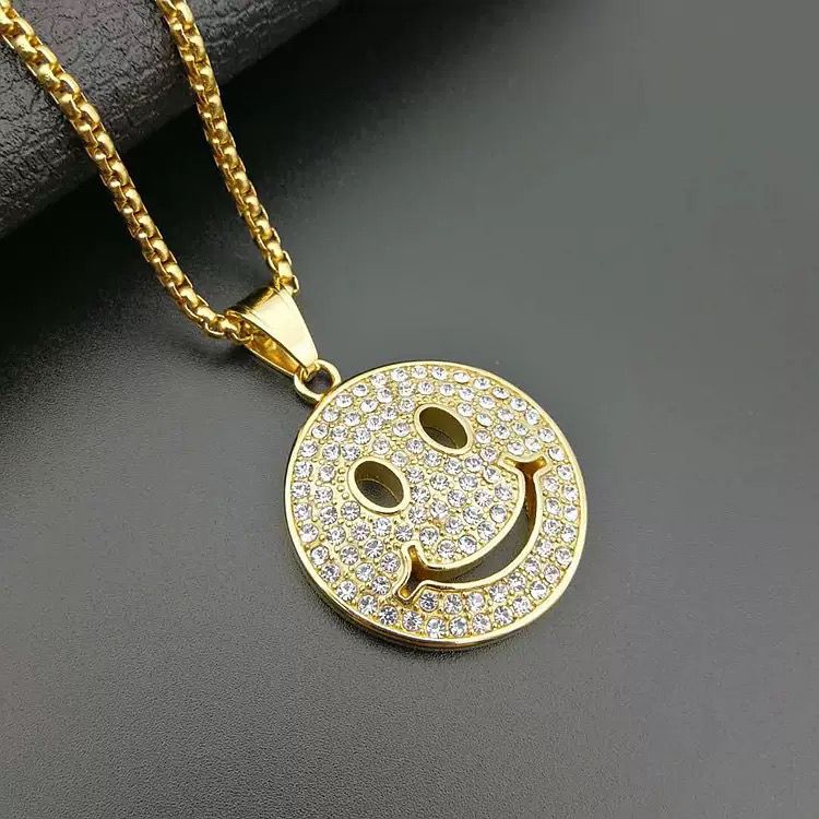 Smile ( Chain + Pendant) - 18K Gold Plated