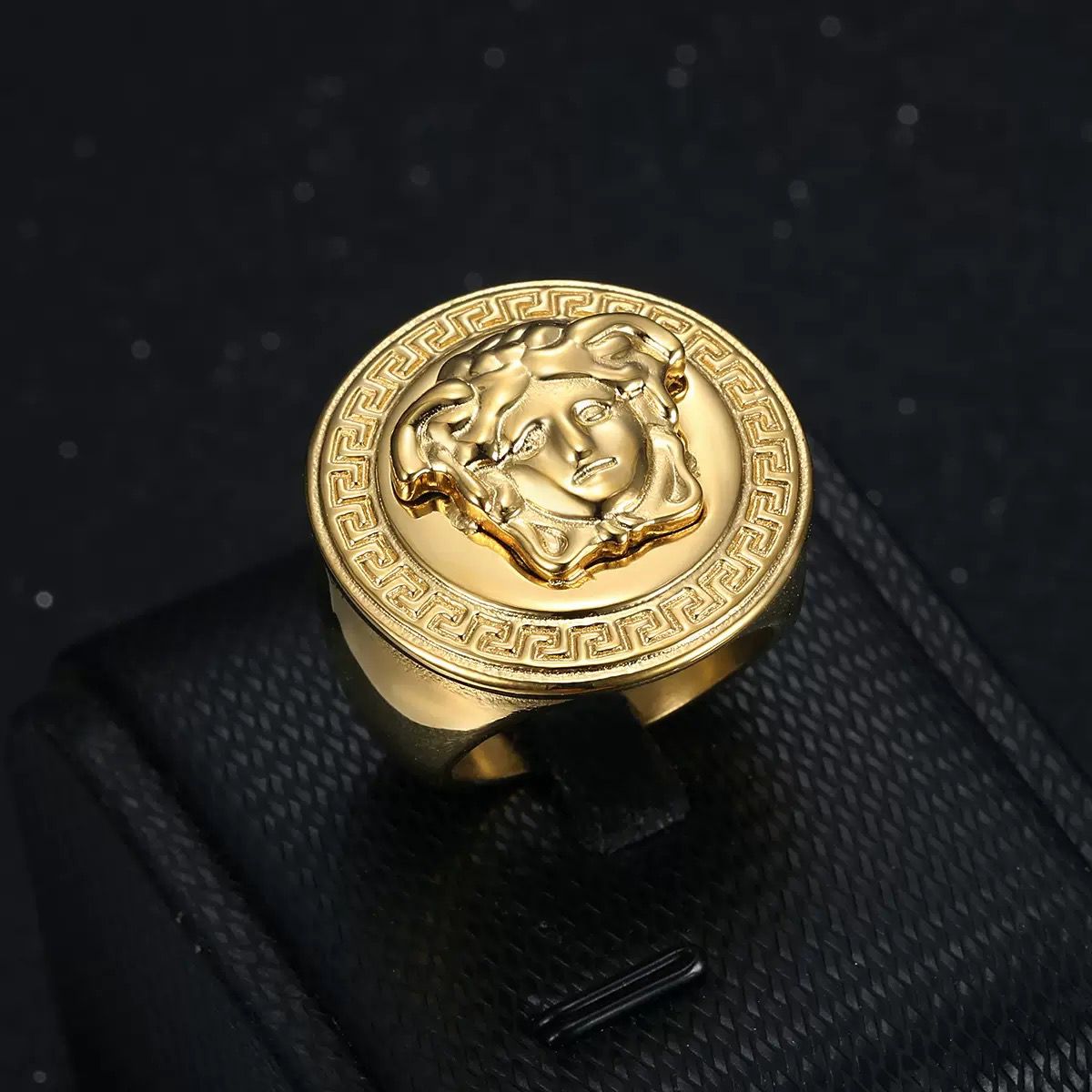 Bold Medusa Icon Men’s Ring - Titanium - 18K Gold Plating
