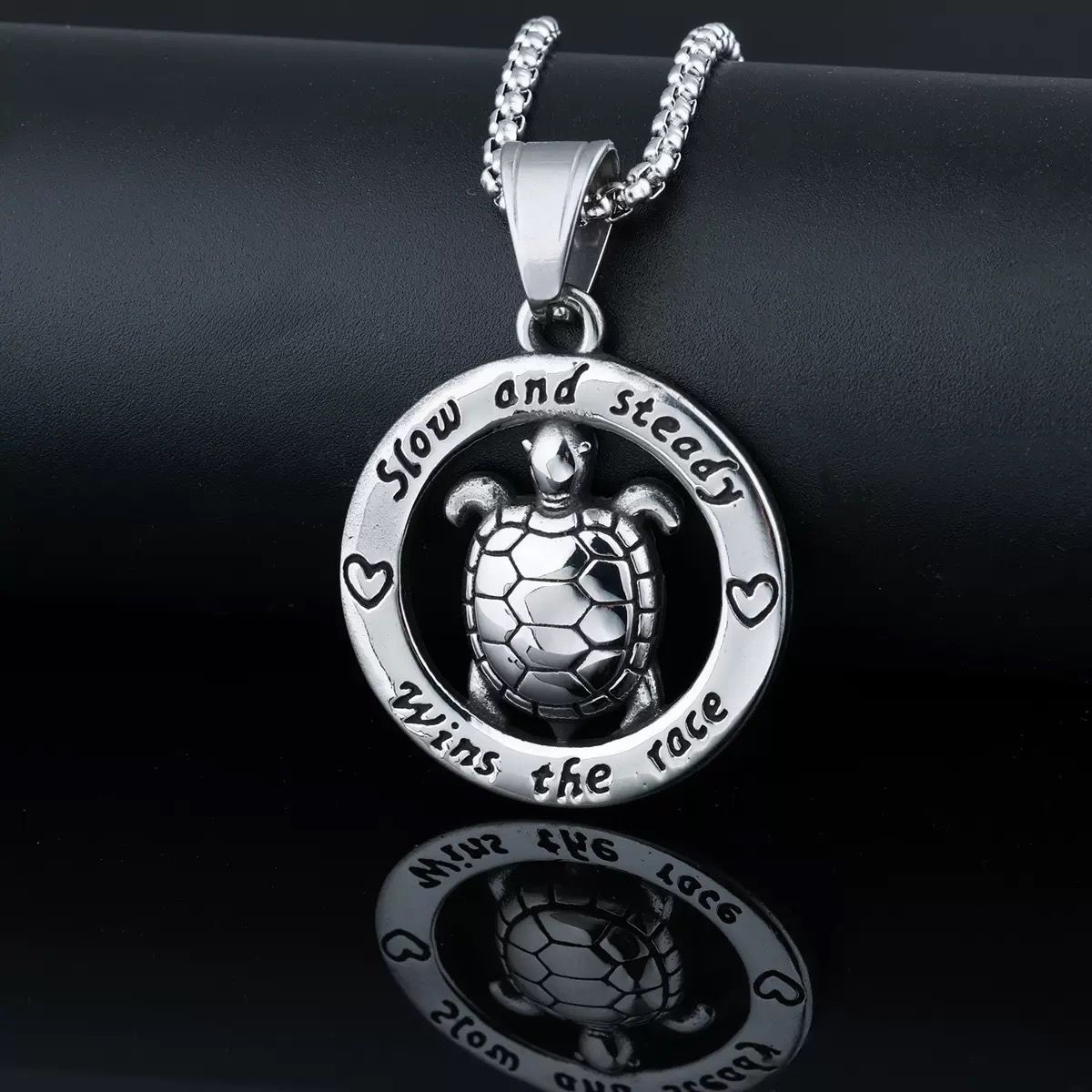 Turtle ( Pendant + Chain) - Titanium