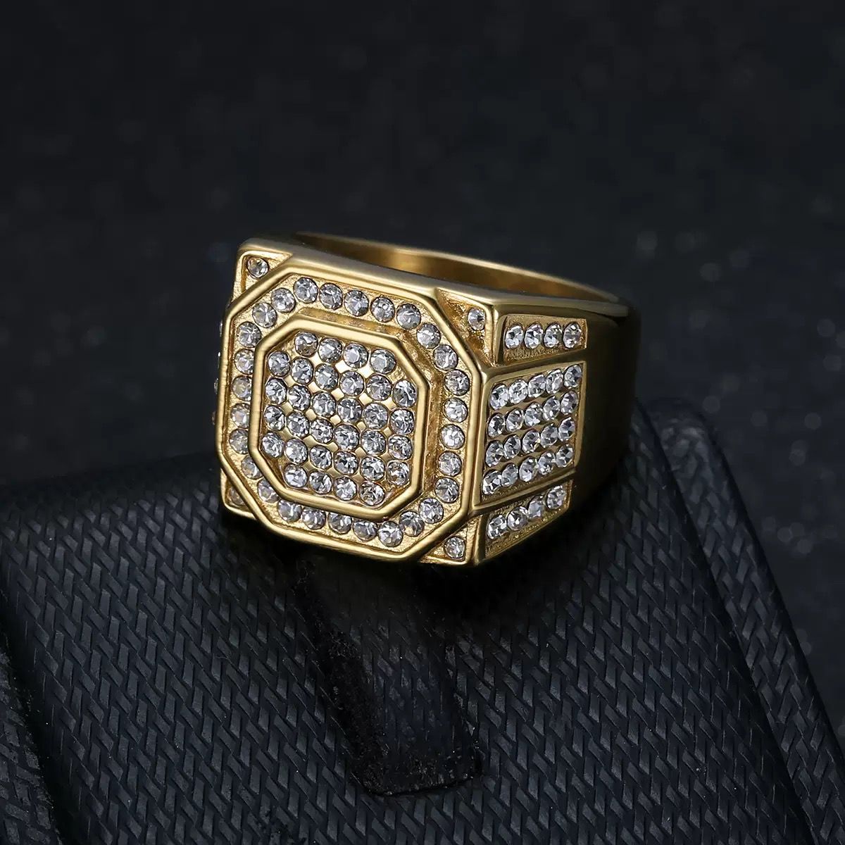 Men's Diamond Statement Ring - Titanium - 18k Gold Plated