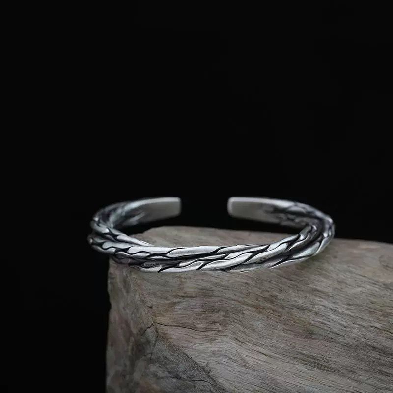 Men’s Classic Metal Cuff