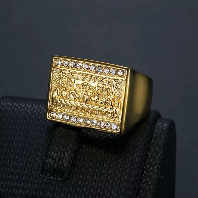 Classic Titanium Gentleman Ring – 18K Gold Plated