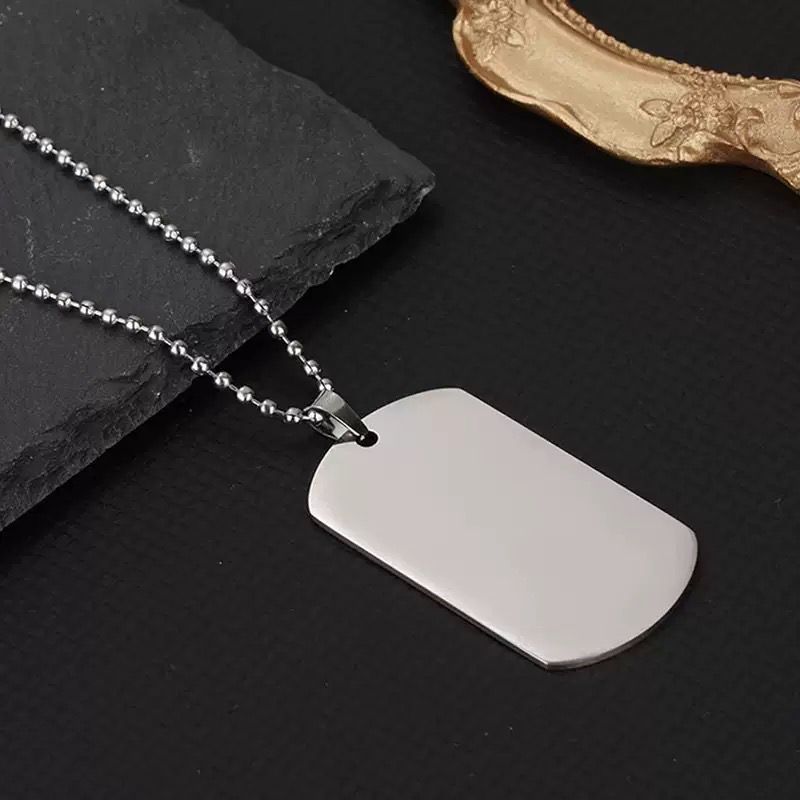 Men’s Classic Pendant & Chain