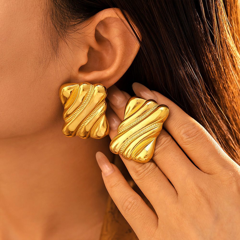 Modern square hoop earrings