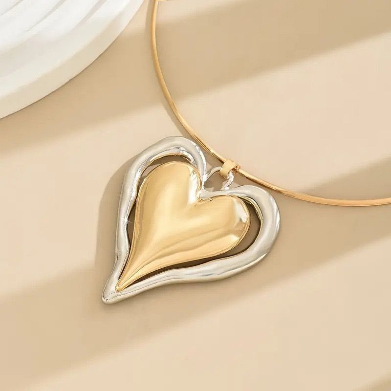 DUAL HEART Choker Necklace