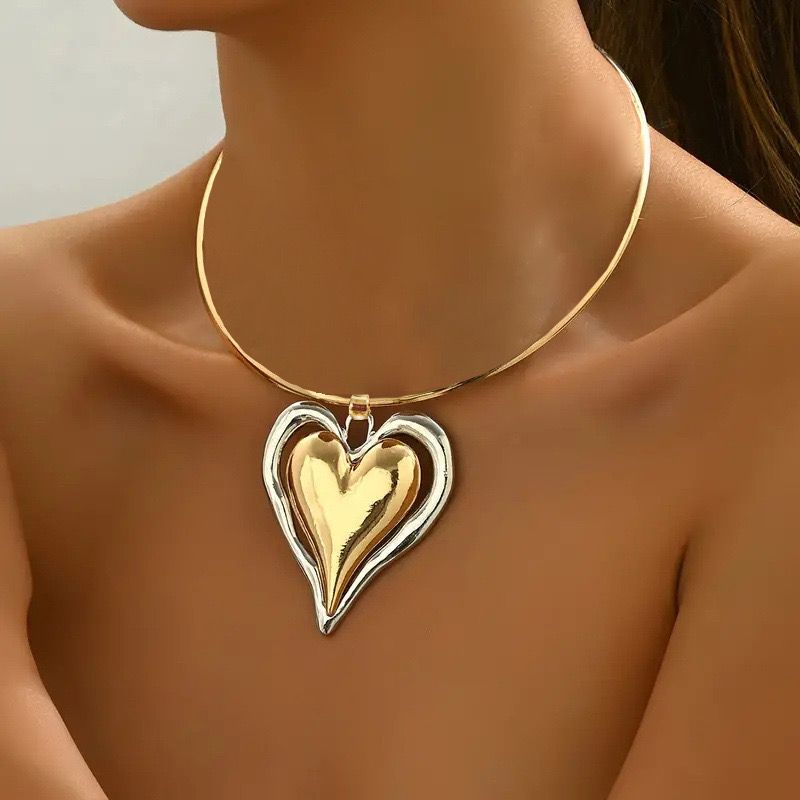 DUAL HEART Choker Necklace